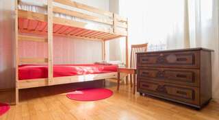 Гостиница Мини Отель  Hostelmyhome Иркутск Односпальная кровать в мужском общем номере-9